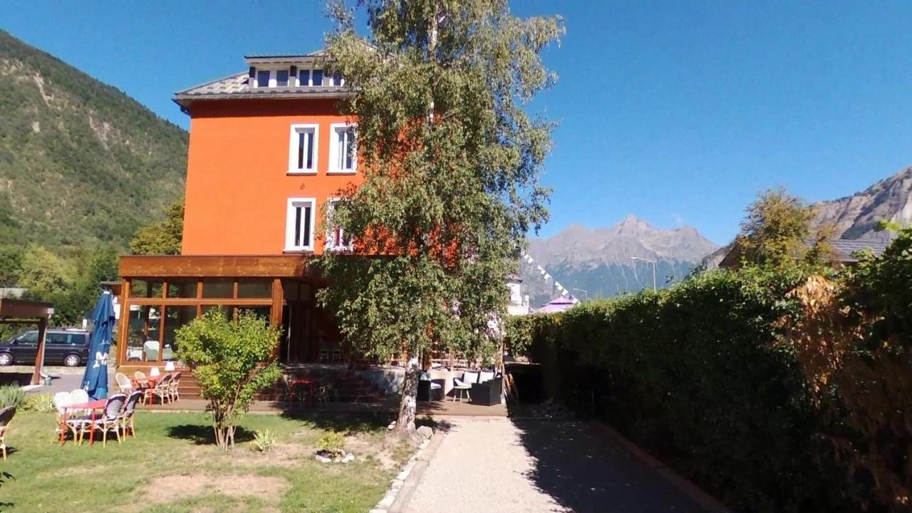 Hotel Oberland Le Bourg-d'Oisans Bagian luar foto