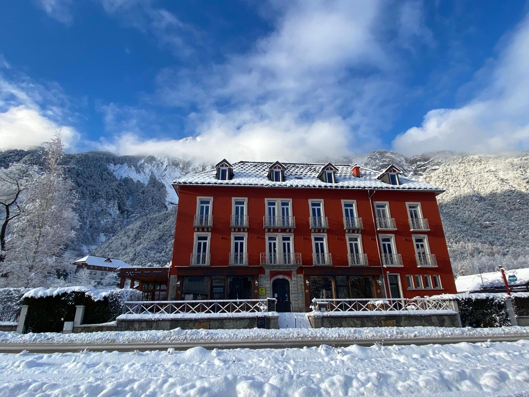 Hotel Oberland Le Bourg-d'Oisans Bagian luar foto